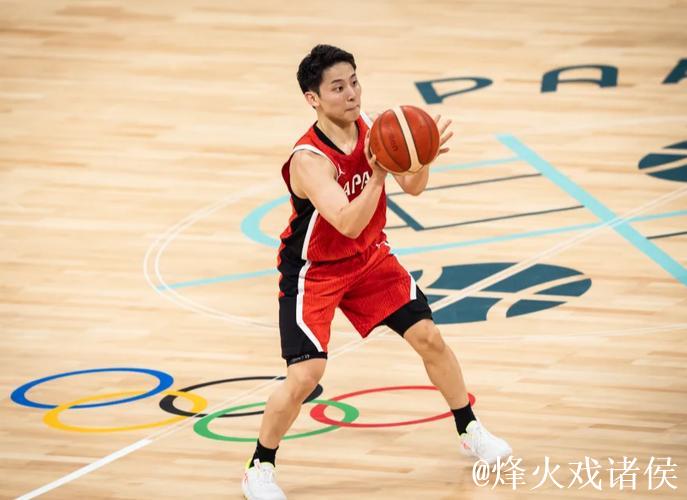 FIBA官方发布河村勇辉集锦，1米72亚洲控卫展现突破三分传球